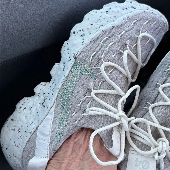 Nike hippie 04 multi color sneakers size 9 - Picture 2 of 11